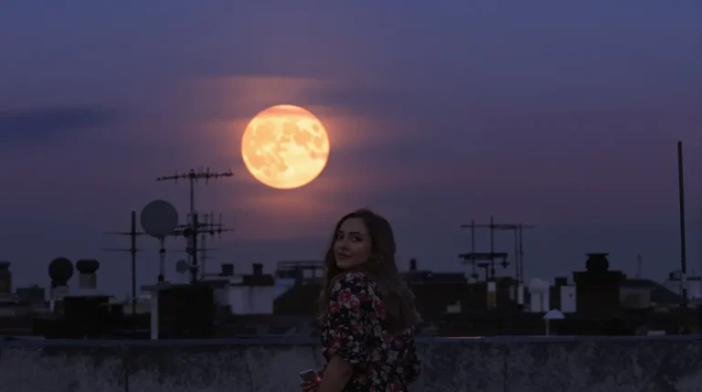 La « Lune Rose » illuminera le ciel : voici exactement quand lever les yeux ce soir
